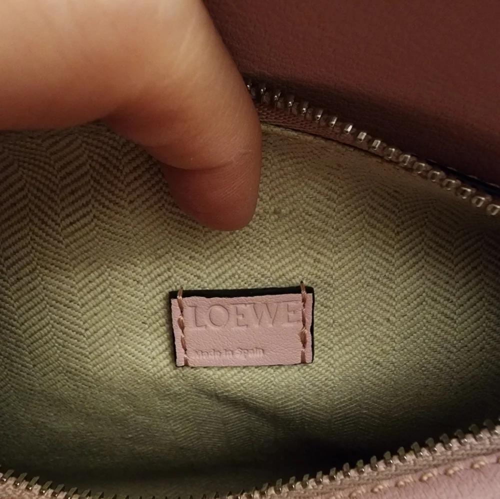 (SOLD) Loewe Mini Puzzle Bag - Picture 7 of 9